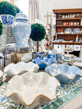 Load image into Gallery viewer, Chinoiserie Dreams Scalloped Bowls with 22K Gold Accent