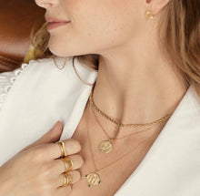 Load image into Gallery viewer, Cassandra Choker