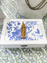 Load image into Gallery viewer, Virgin Mary Blue and White Prayer Card Box- Grace and Mercy Company by Ginger
