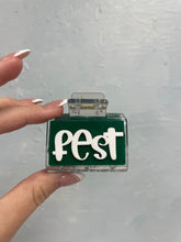 Load image into Gallery viewer, Small Hair Clips- Engrained
