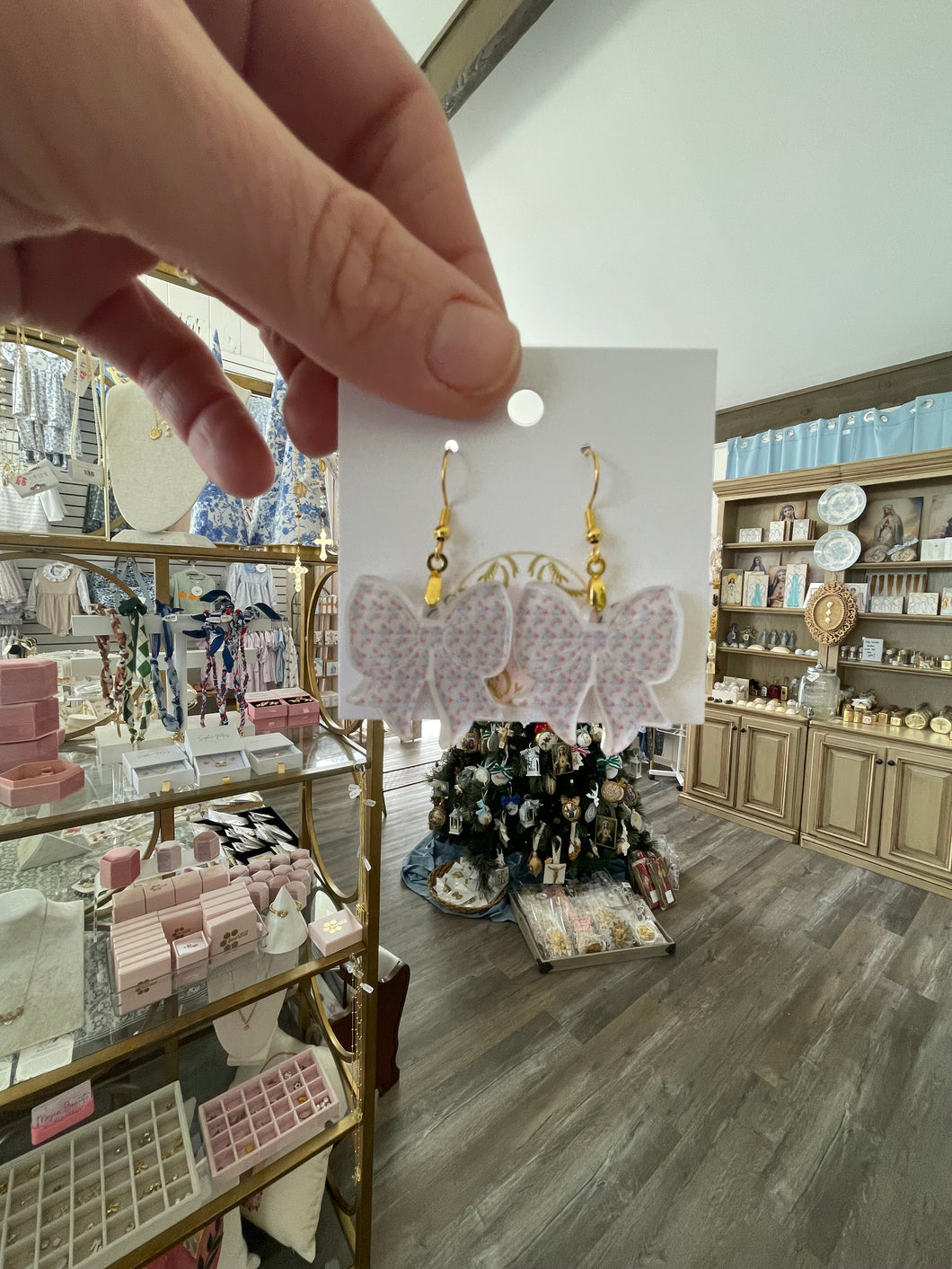 Bow Earrings - Engrained