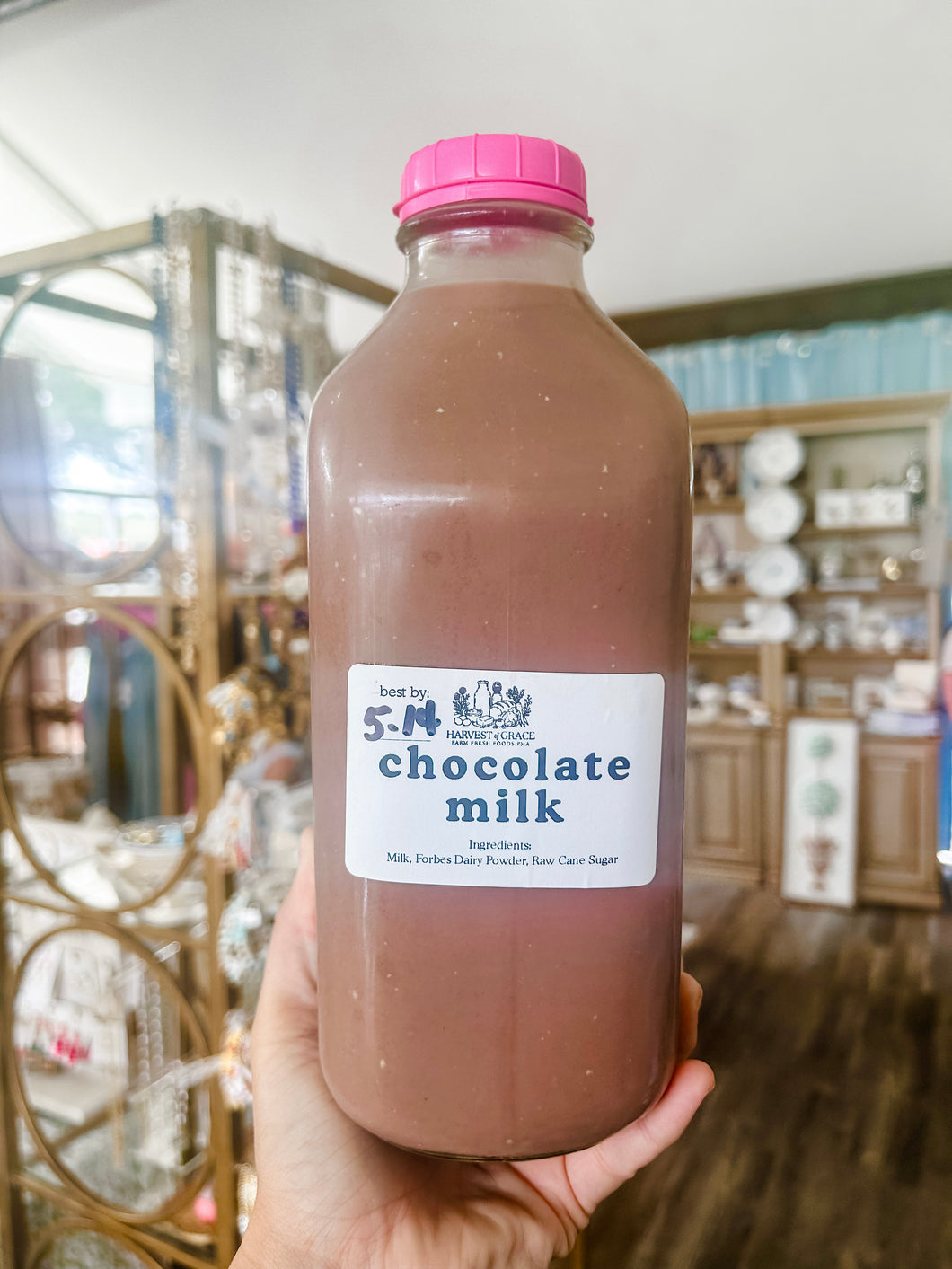 CHOCOLATE Milk - FRESH IN THE FRIDGE - Grace Ranch 100% Jersey Cows raw milk : pickup only - please return glass jar at your next pickup