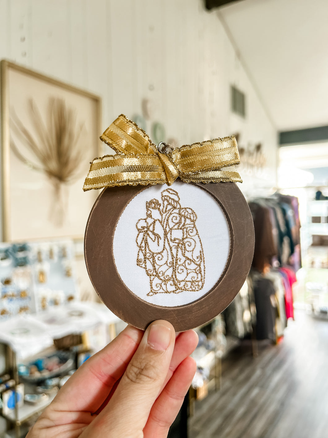 Line Nativity Ornament (gold ribbon)- Toupelo Crafts