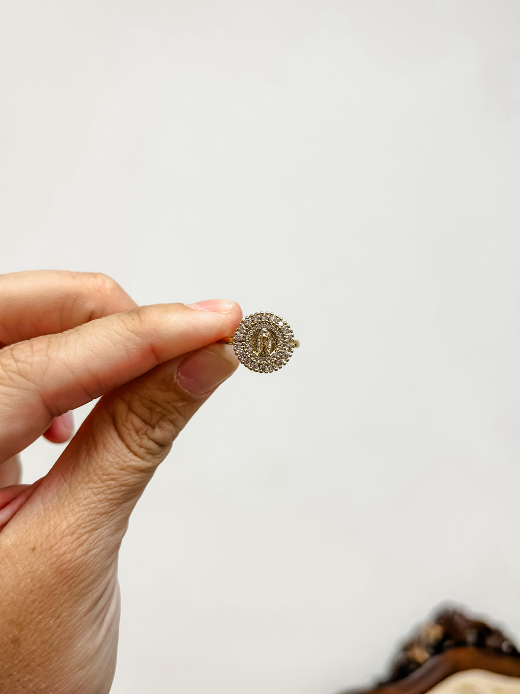 Encircled Mary ring - Sophie Mo’s