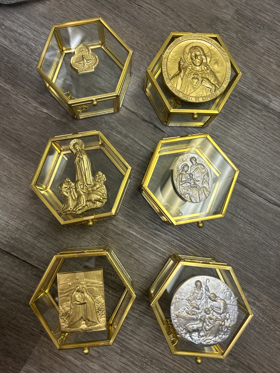 Assorted medium jewelry boxes - Bee Still Designs