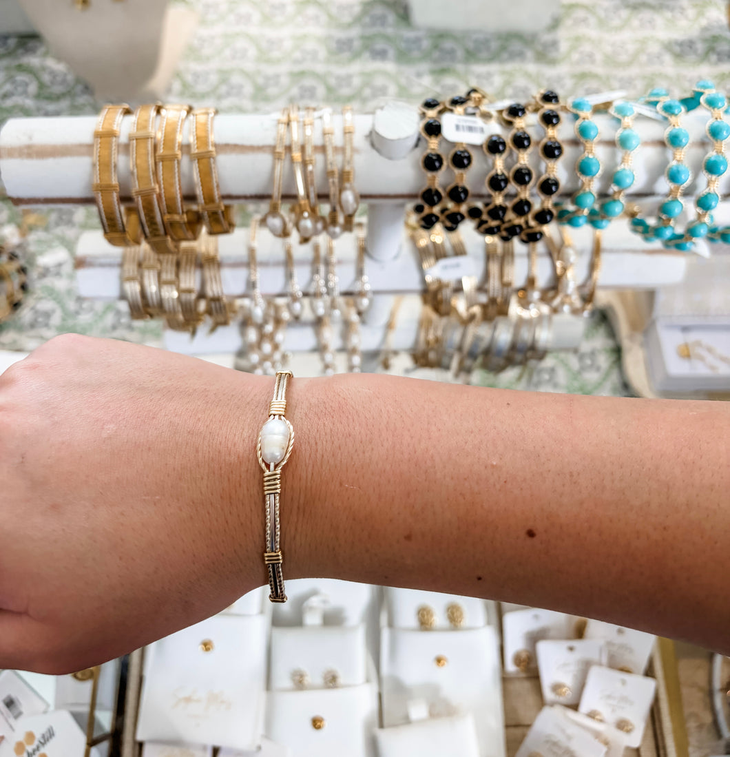 Single pearl 2gold twist  1 silver flat bracelet -Q’s Jewelry Design