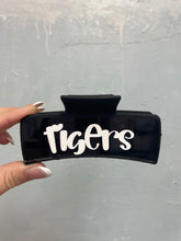 Load image into Gallery viewer, Large Hair Clips- Engrained
