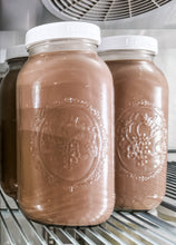 Load image into Gallery viewer, CHOCOLATE Milk - FRESH IN THE FRIDGE - Grace Ranch 100% Jersey Cows raw milk : pickup only - please return glass jar at your next pickup
