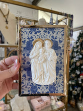 Load image into Gallery viewer, Gold Floating Frames - Mae Mae Art
