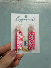 Load image into Gallery viewer, Pink Snowflake Earrings - Engrained
