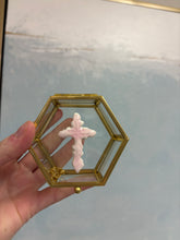 Load image into Gallery viewer, Small cross jewelry box-Bee Still Design
