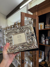 Load image into Gallery viewer, Godinger Silver Photo Album - Jour Trois
