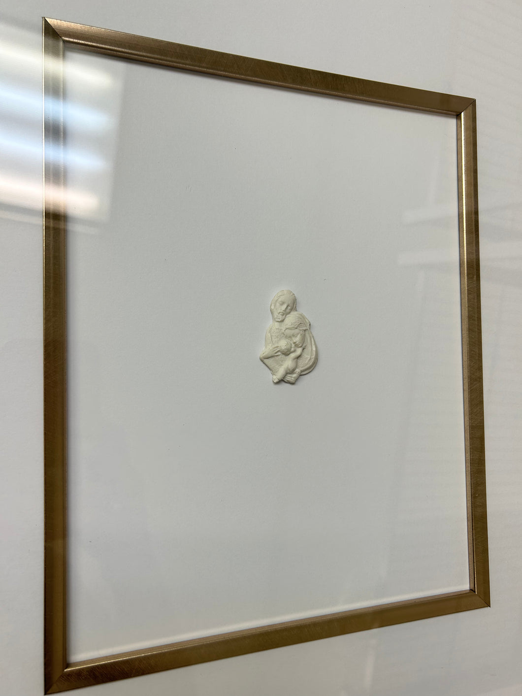 14x18 intaglio in champagne scalloped frame