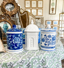 Load image into Gallery viewer, Gazebo Sweet Porcelain Peony Scent Lidded Candle in Gift Box
