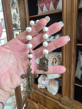 Load image into Gallery viewer, Assorted decade rosary sacred designs
