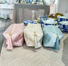 Load image into Gallery viewer, Velvet Quilted Bag - Spa Blue
