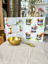 Load image into Gallery viewer, Set of 5 pepper jelly gift box
