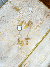 Load image into Gallery viewer, Mother of Pearl Decade Rosary
